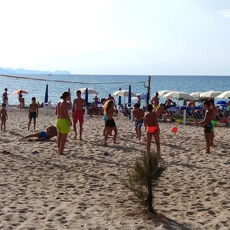 Campsite Mare Campofelice Di Roccella