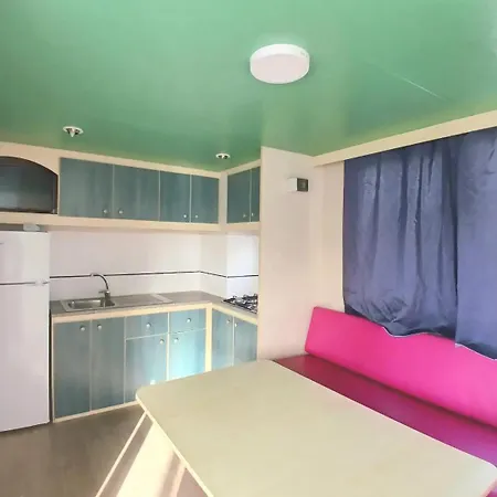 Mare Кемпинг *