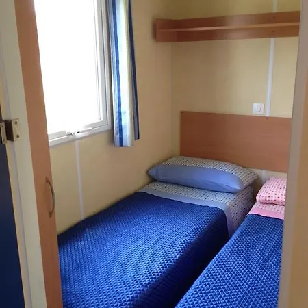 Mare Кемпинг Кампофеличе-ди-Роччелла