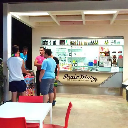 Mare Кампофеличе-ди-Роччелла