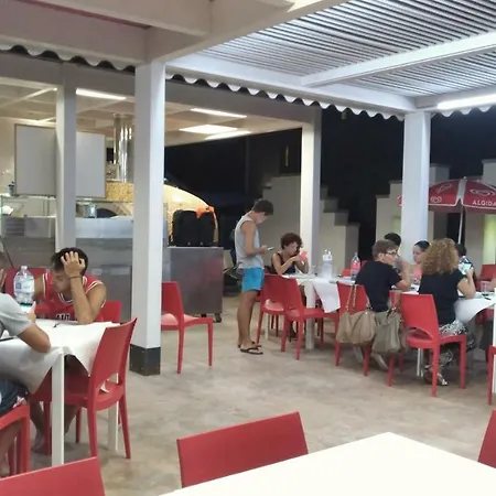 Mare Кемпинг Кампофеличе-ди-Роччелла